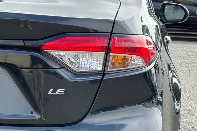Vehicle image 34 of 35