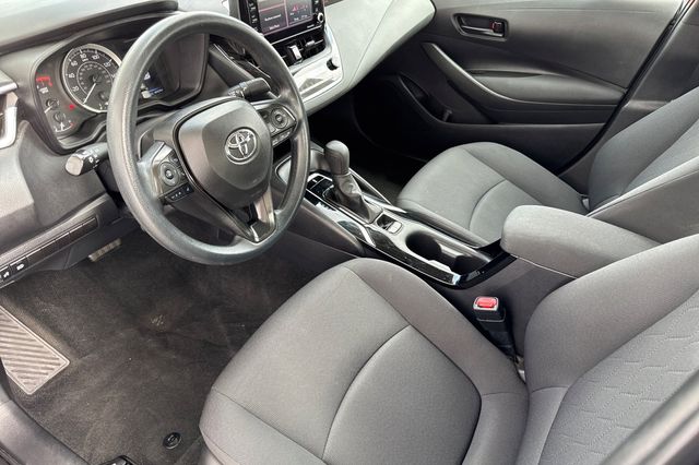Vehicle image 14 of 35