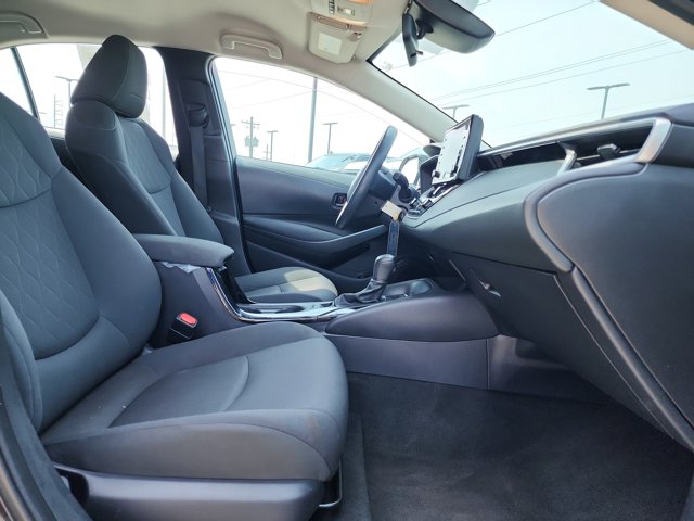 Vehicle image 15 of 23
