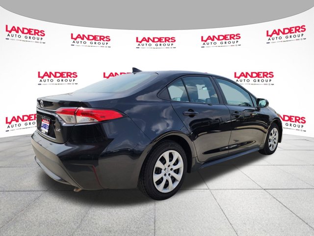 Vehicle image 5 of 23