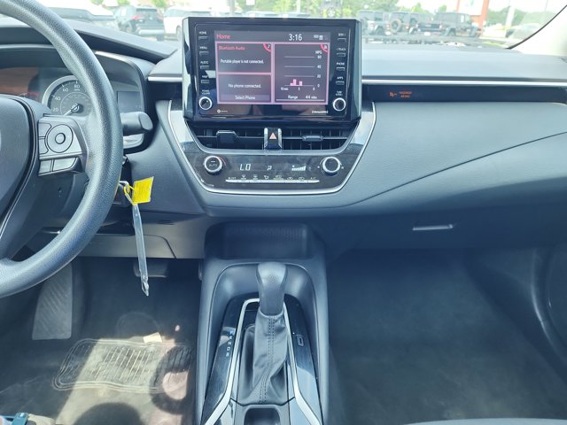 Vehicle image 22 of 23