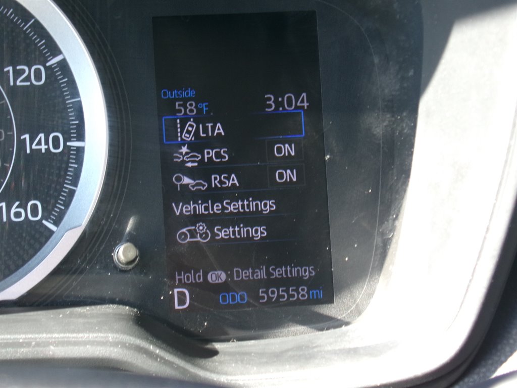 Vehicle image 21 of 36