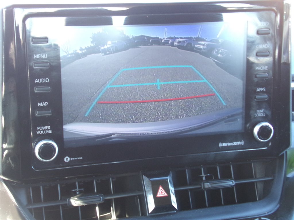Vehicle image 26 of 36