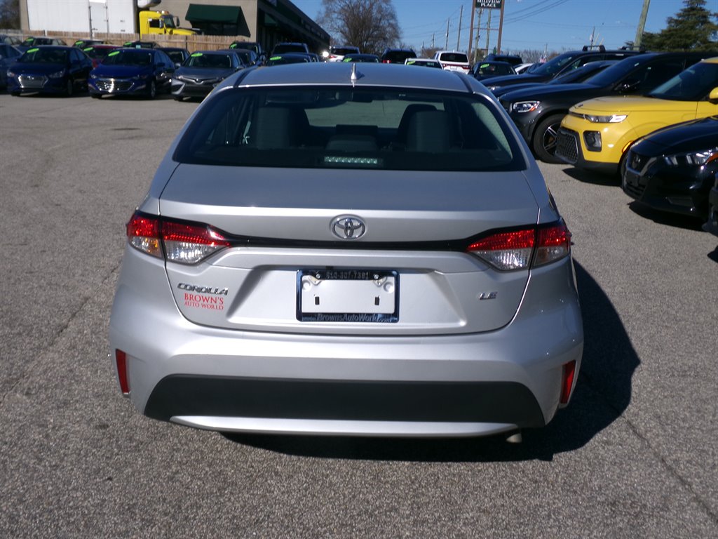Vehicle image 6 of 36