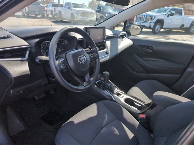 Vehicle image 12 of 28