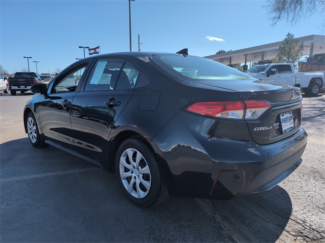 Vehicle image 7 of 28