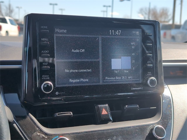 Vehicle image 26 of 28