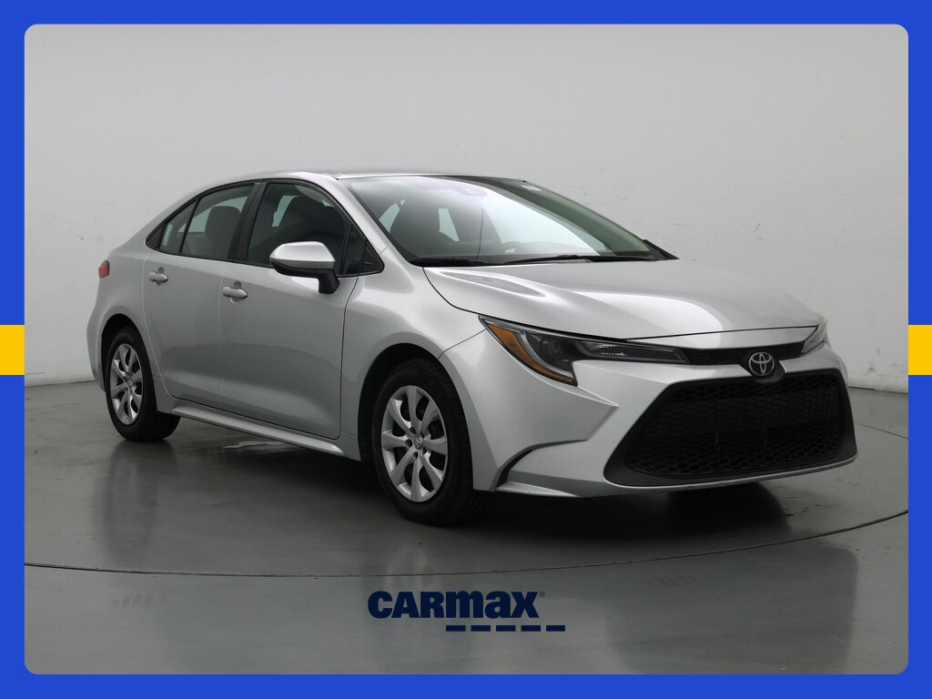 2022 Toyota Corolla LE Image 3 of 21