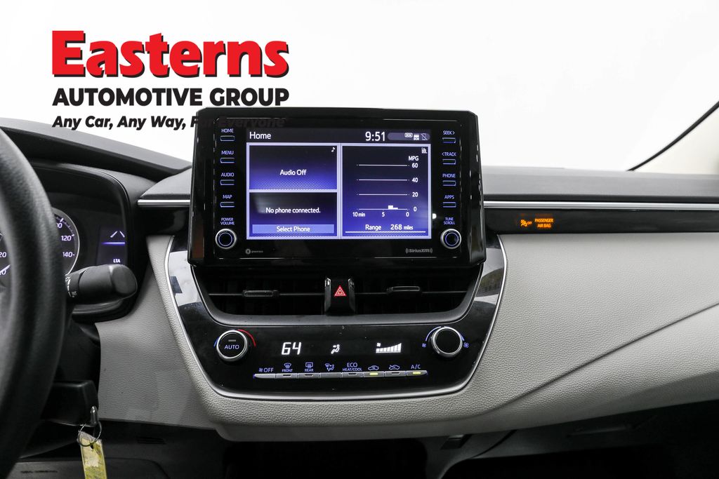 Vehicle image 51 of 61