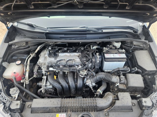 Vehicle image 20 of 21