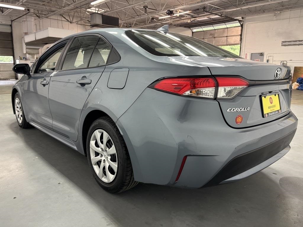 Vehicle image 7 of 40