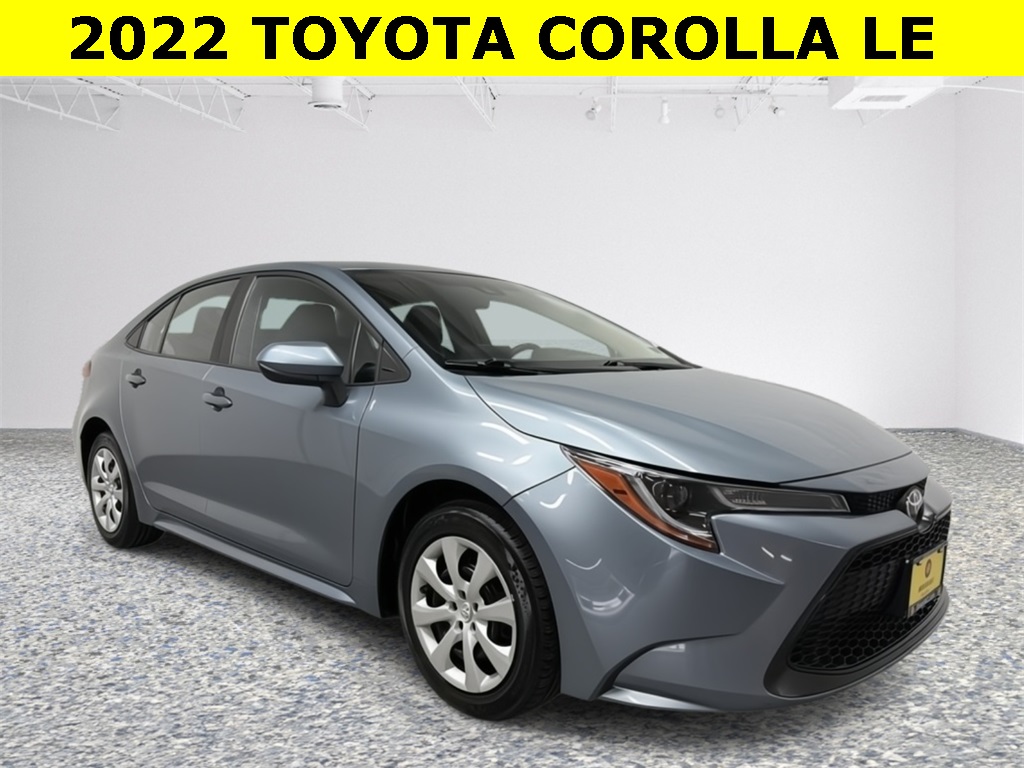 Vehicle image 4 of 40