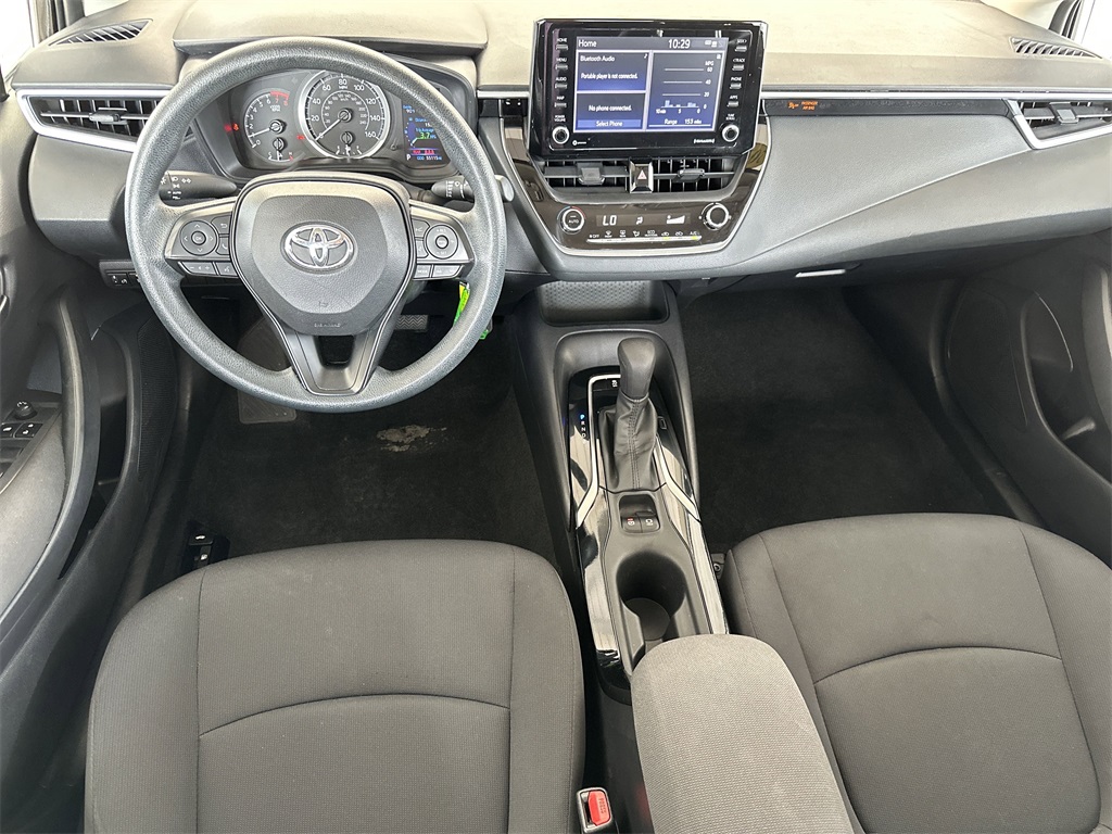 Vehicle image 12 of 39
