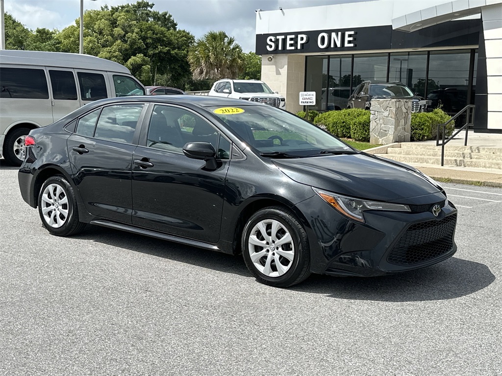 Vehicle image 4 of 39