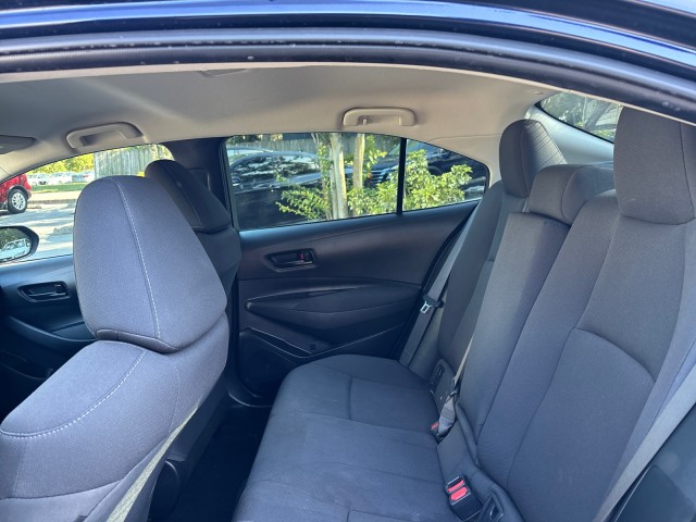 Vehicle image 11 of 20
