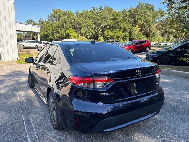 Vehicle image 5 of 20