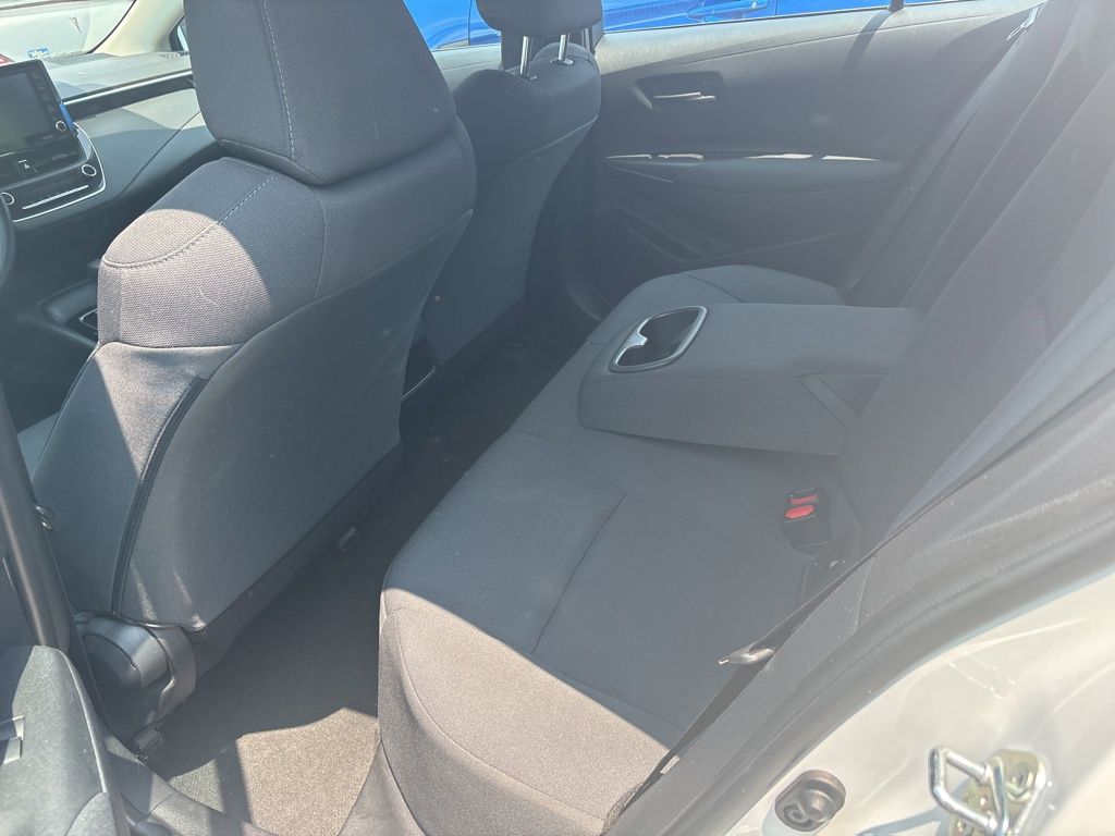 Vehicle image 14 of 15