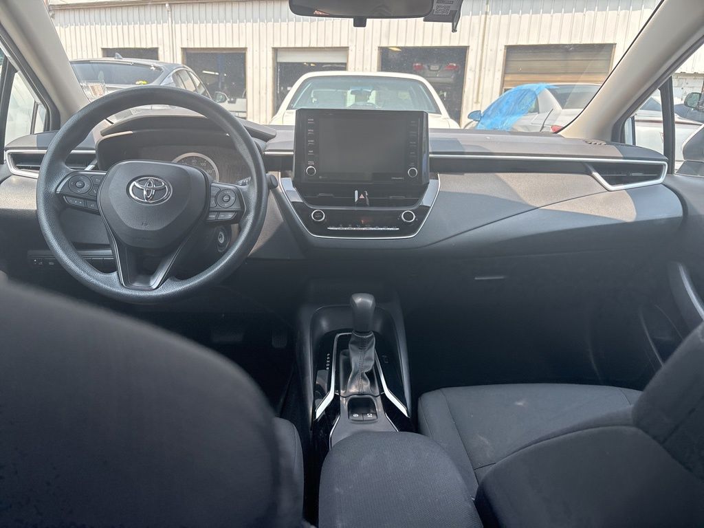 Vehicle image 15 of 15