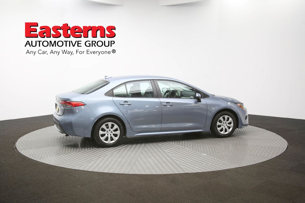 Vehicle image 23 of 61