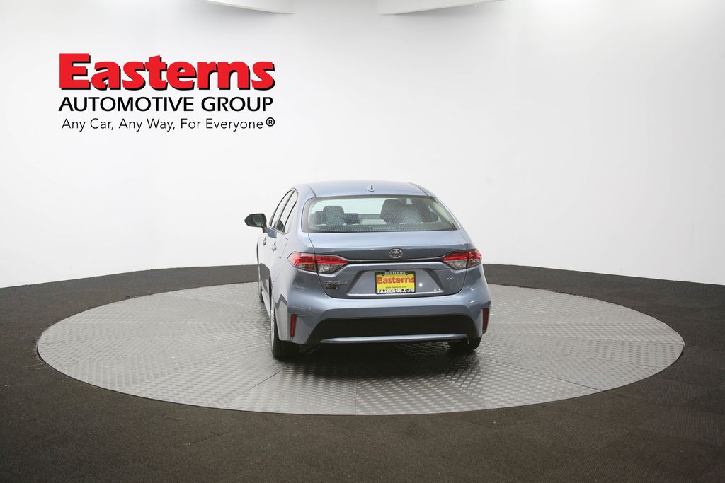 Vehicle image 29 of 61