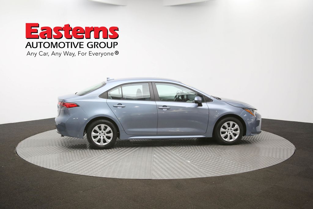 Vehicle image 19 of 61