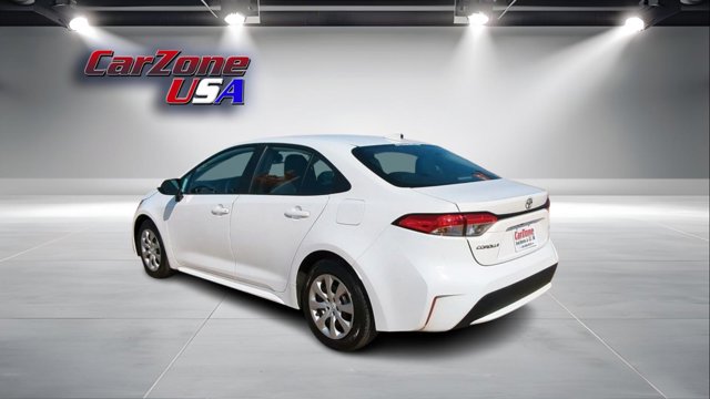 Vehicle image 7 of 32