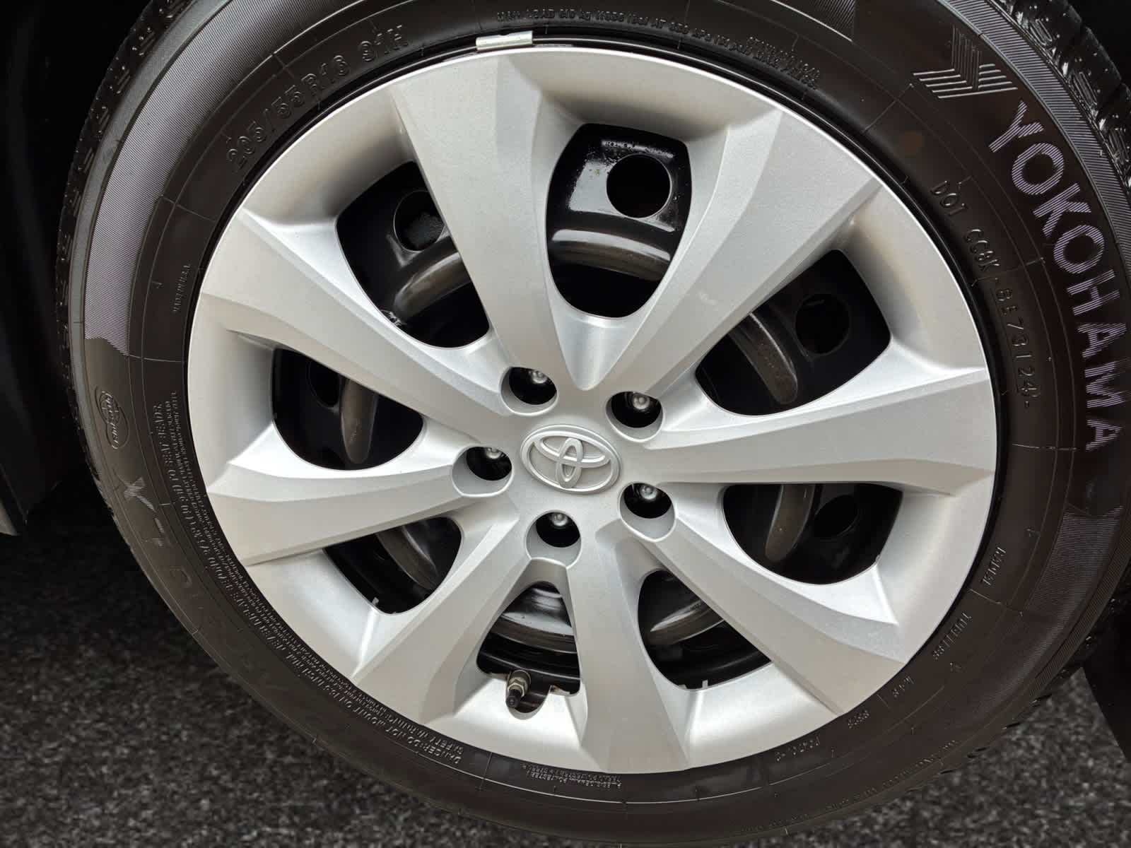 Vehicle image 7 of 25