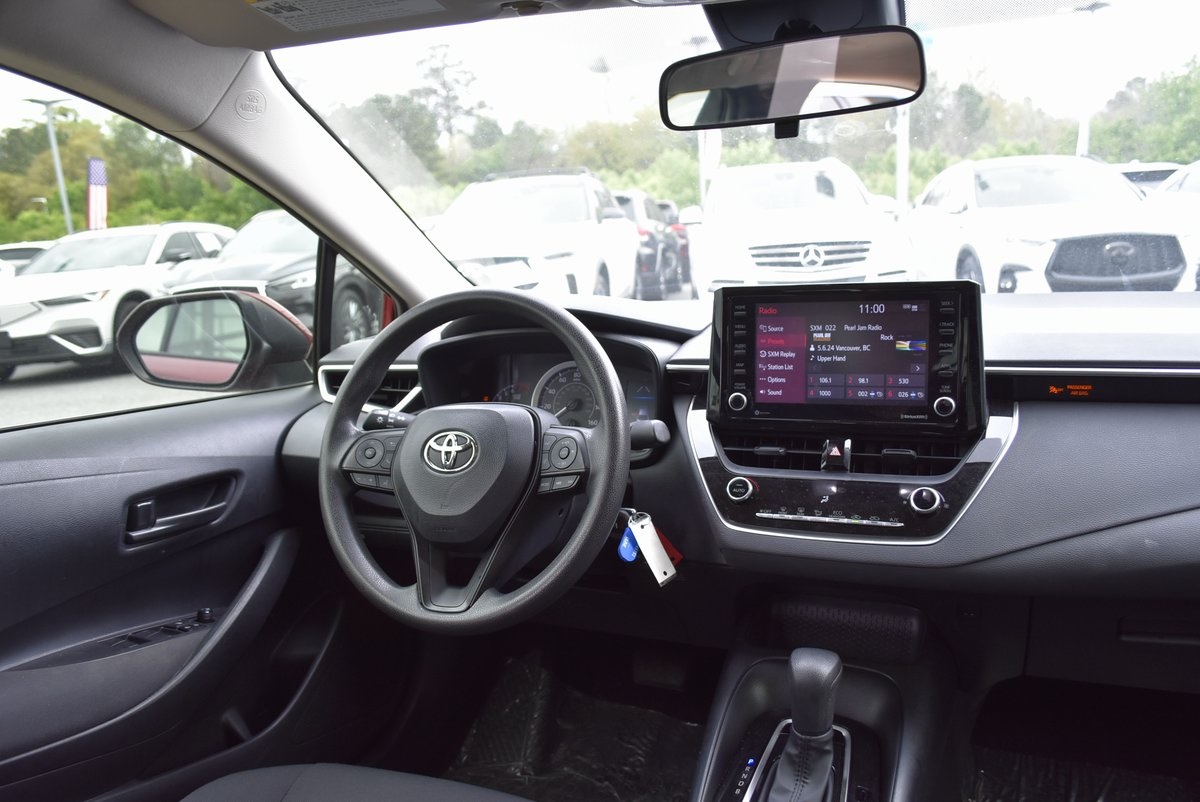 Vehicle image 19 of 36
