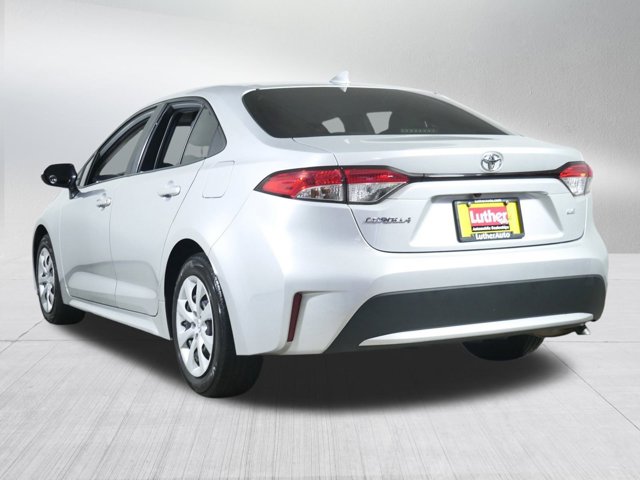 Vehicle image 6 of 33