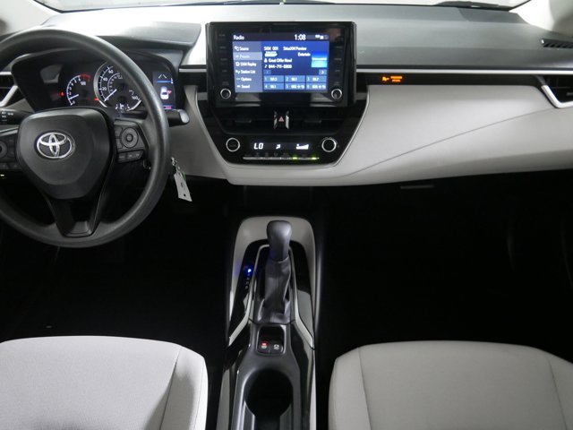 Vehicle image 14 of 33