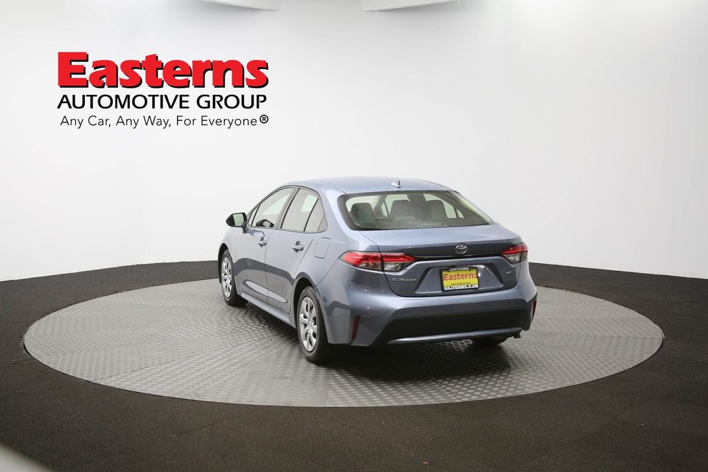 Vehicle image 30 of 60