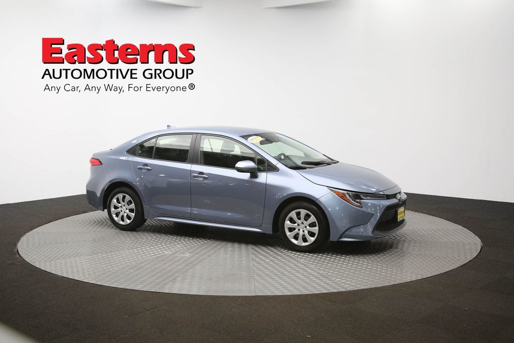 Vehicle image 11 of 60
