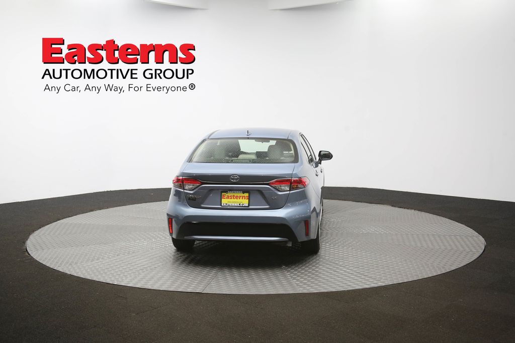 Vehicle image 29 of 60