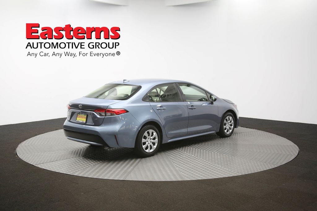 Vehicle image 22 of 60