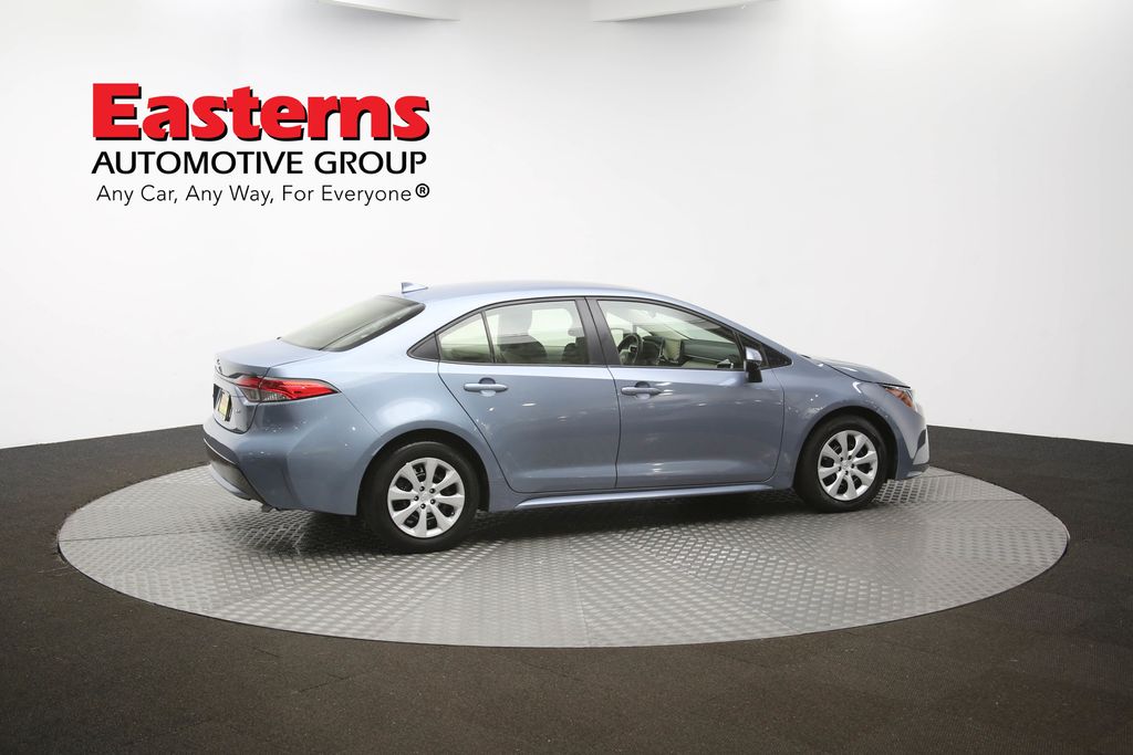 Vehicle image 20 of 60