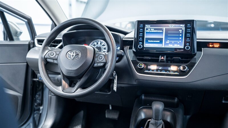Vehicle image 16 of 29