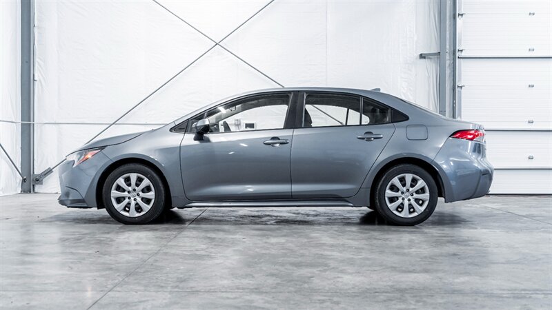Vehicle image 12 of 29