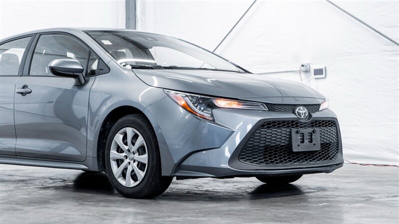 Vehicle image 3 of 29