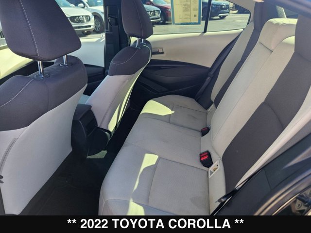 Vehicle image 19 of 28