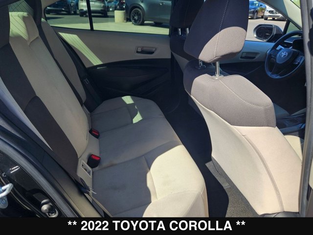 Vehicle image 22 of 28