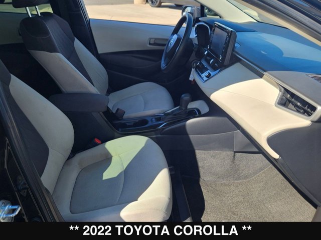 Vehicle image 23 of 28