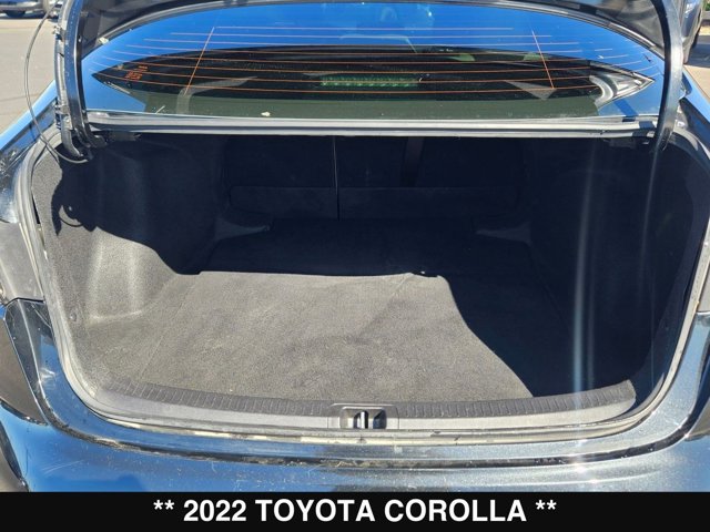 Vehicle image 21 of 28