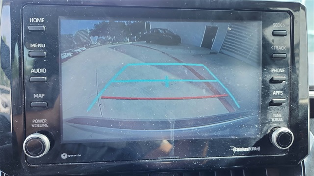 Vehicle image 15 of 34