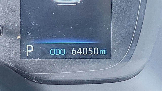 Vehicle image 11 of 34