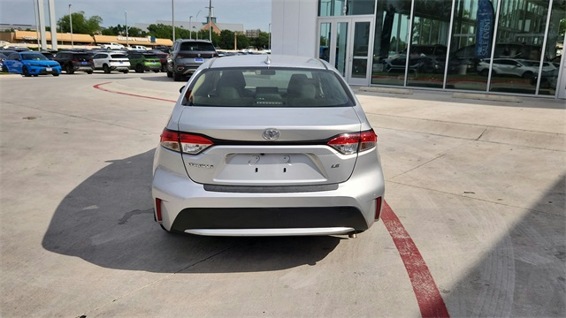 Vehicle image 6 of 34