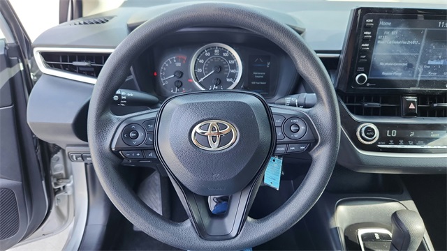 Vehicle image 13 of 34