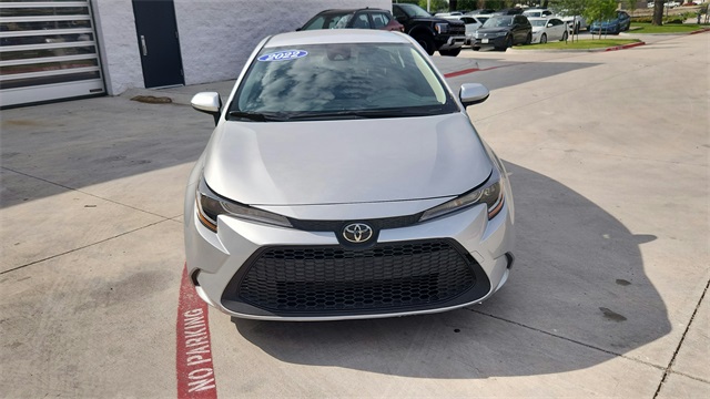 Vehicle image 2 of 34