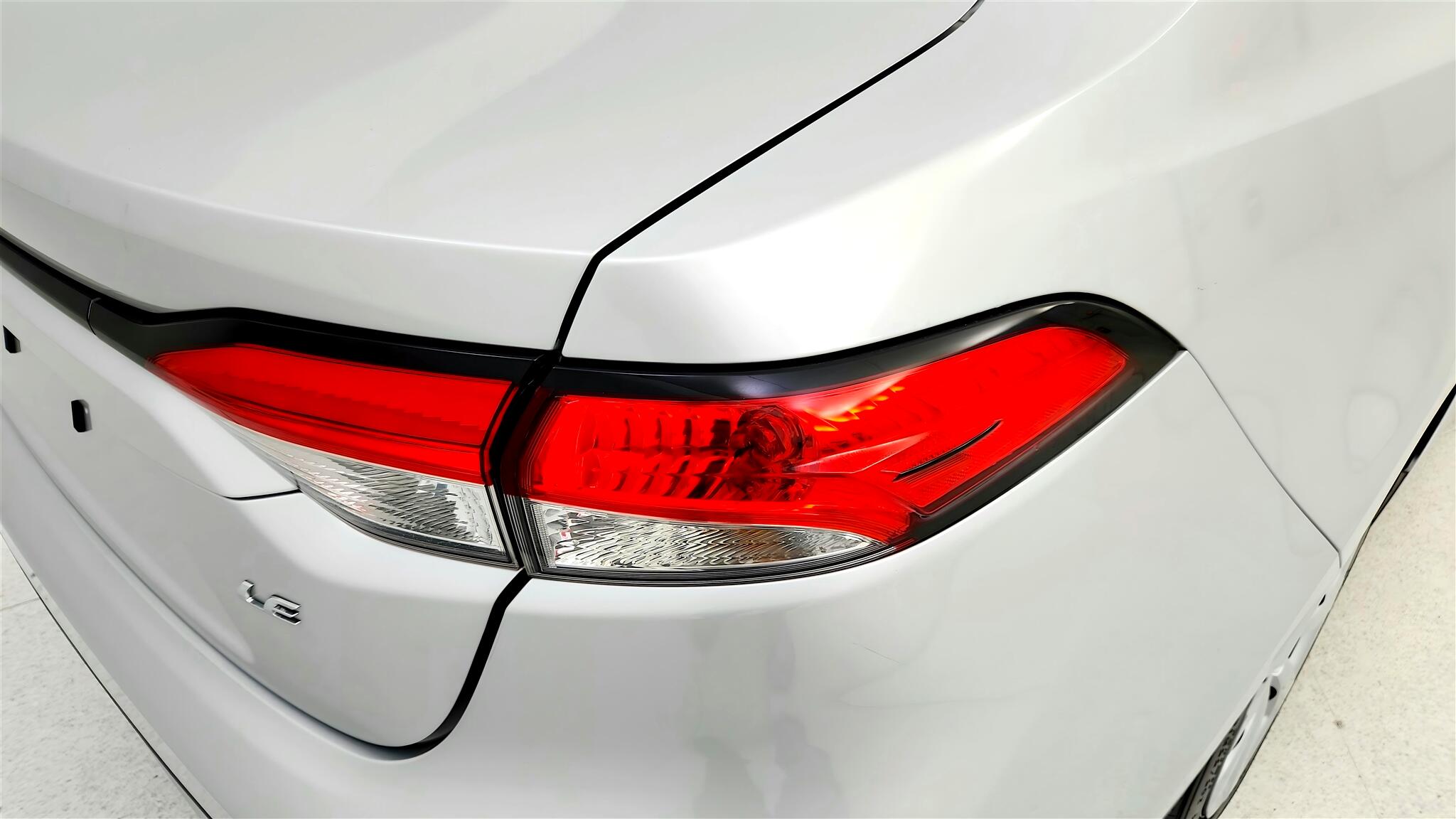 Vehicle image 36 of 39