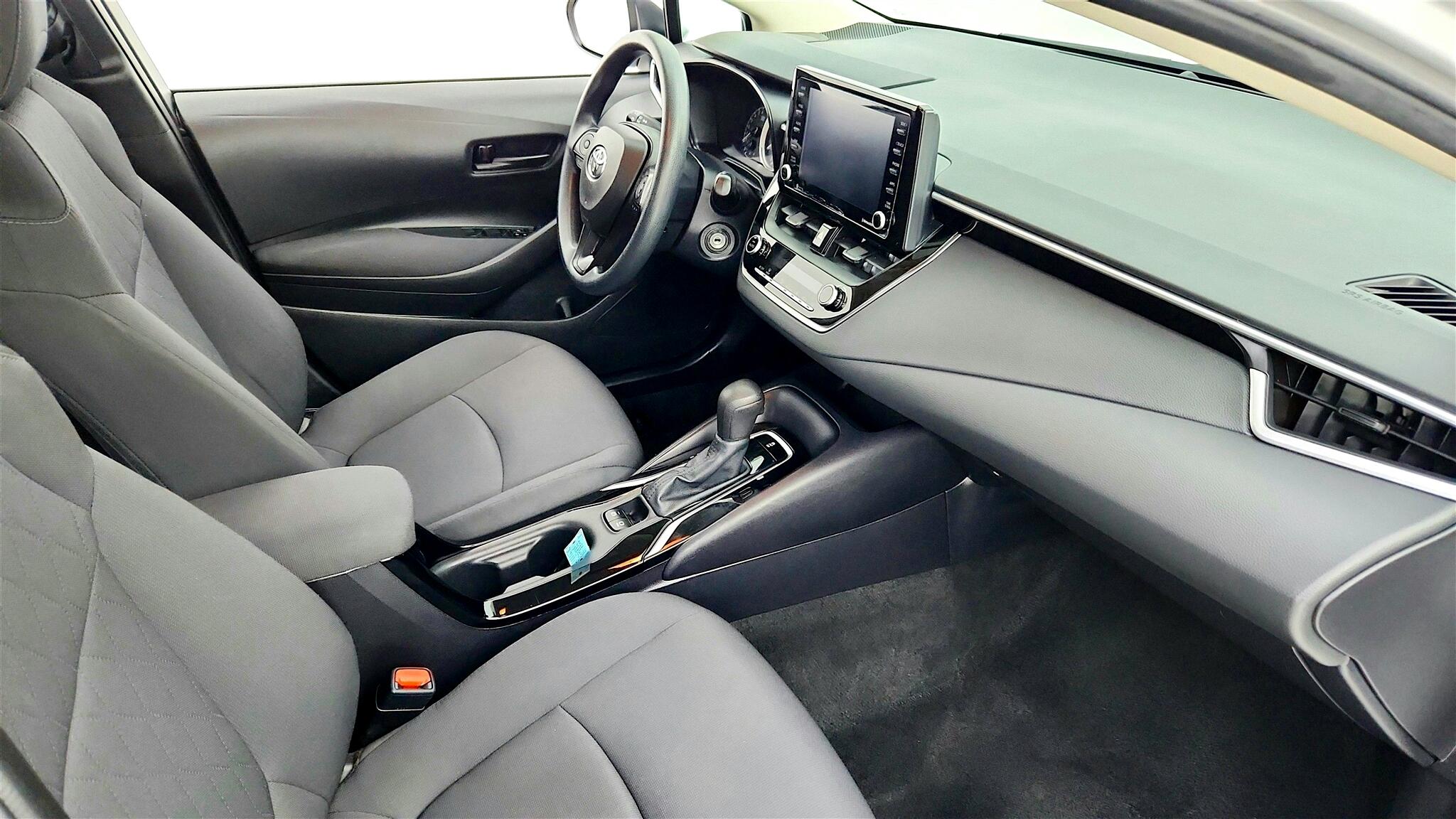 Vehicle image 26 of 39