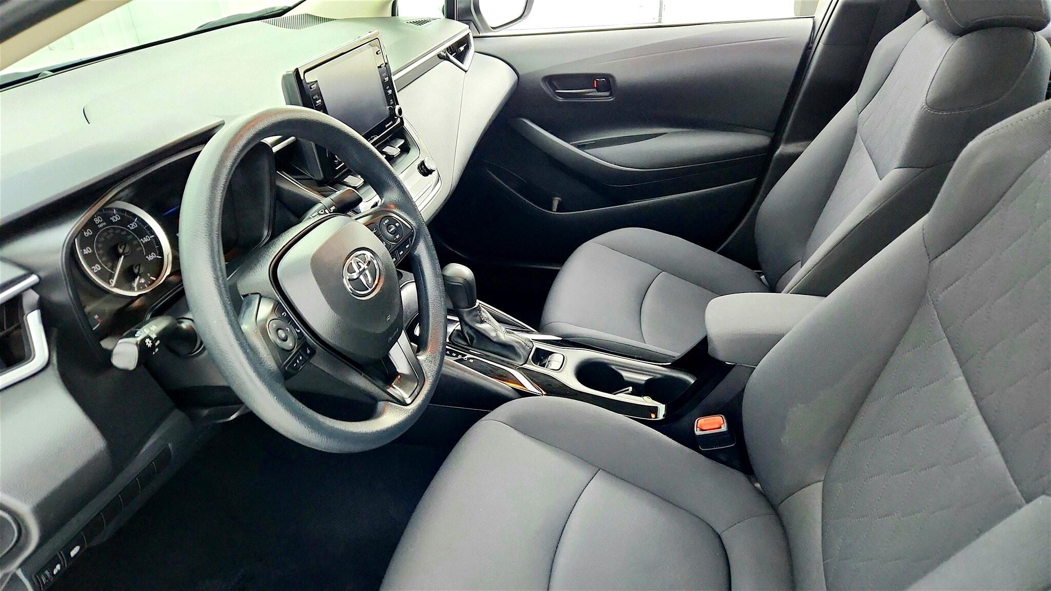 Vehicle image 16 of 39